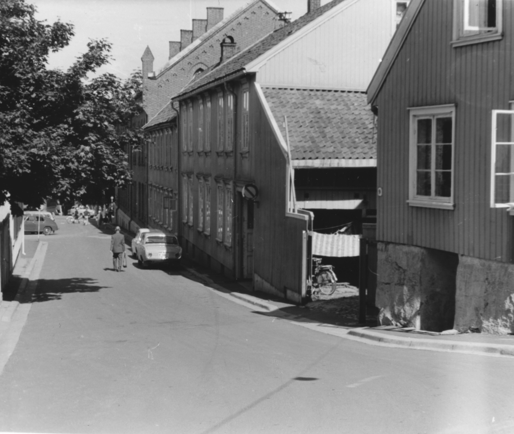 chrysties gate bygninger biler
